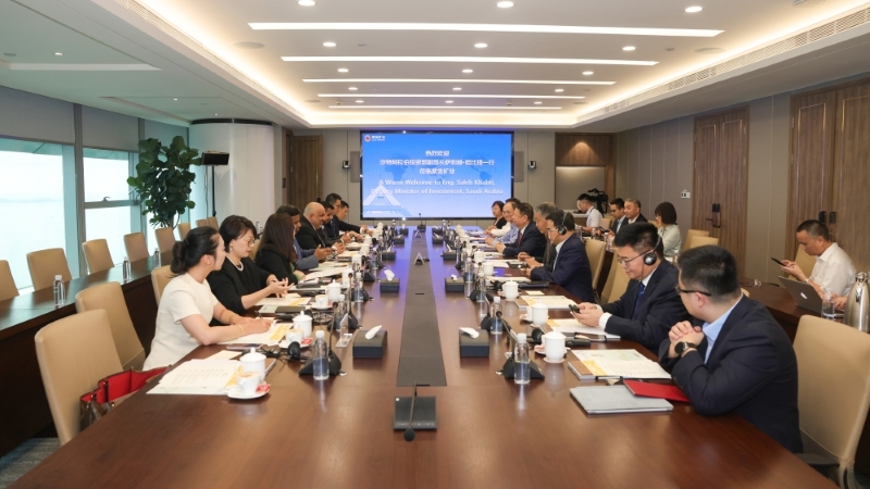 沙特投资部副部长萨利赫·哈比提会见4118云顶集团矿业董事长陈景河